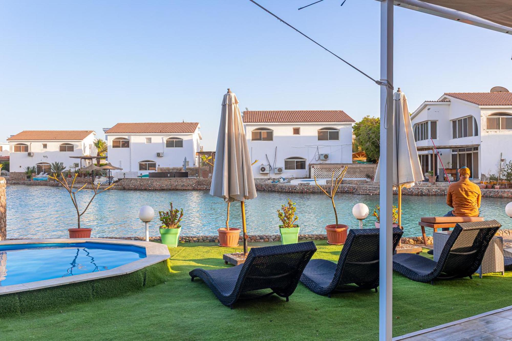 Aden Beach - Sea View Room With Beach Access In Villa Hurghada Exterior foto